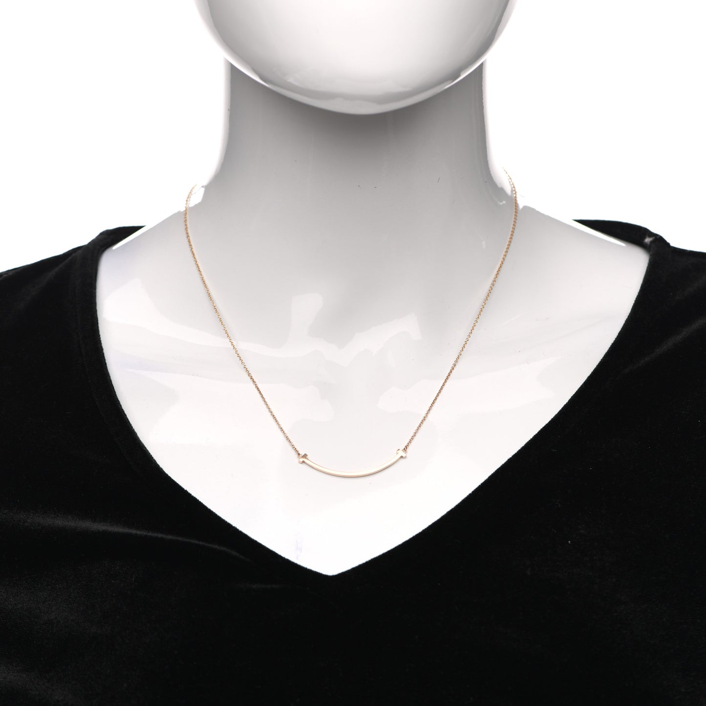 18K Rose Gold Small T Smile Pendant Necklace