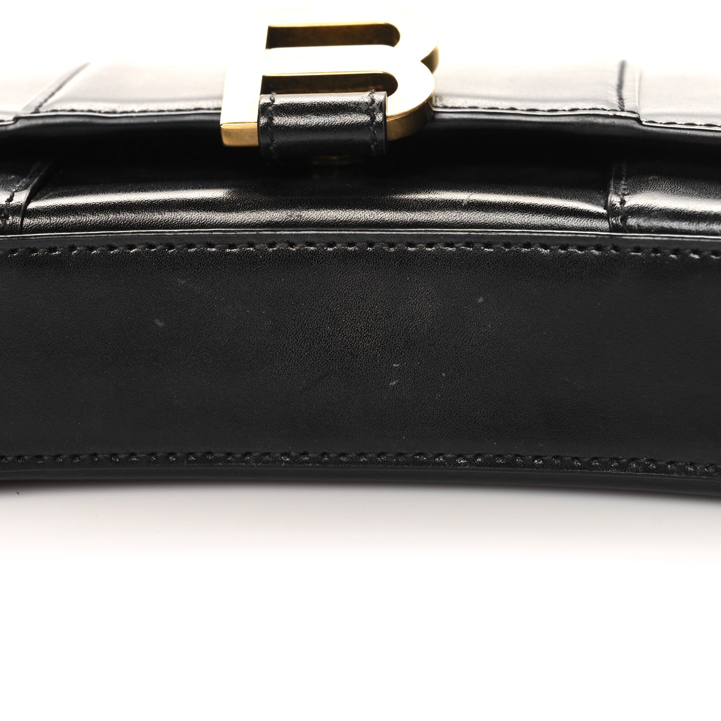 Shiny Box Calfskin Hourglass Chain Bag Black
