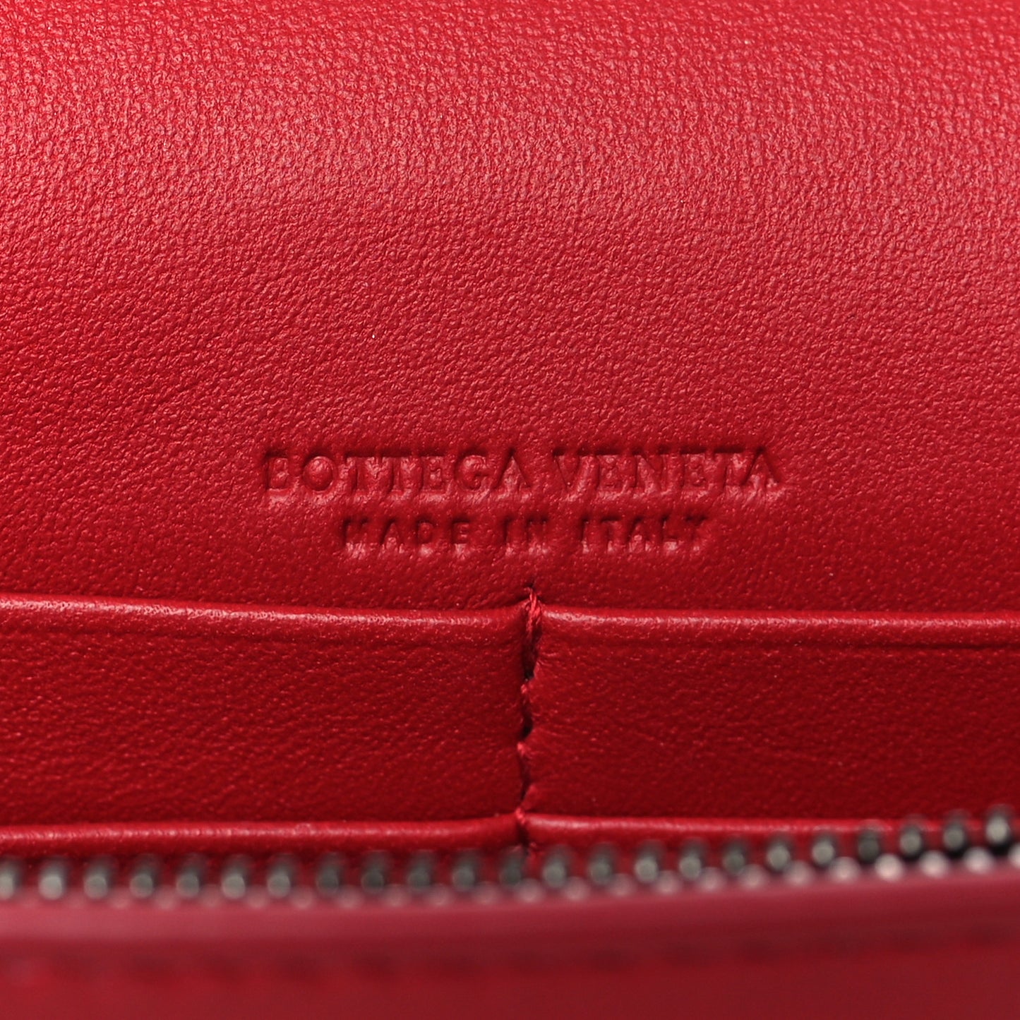 Nappa Intrecciato Chain Wallet China Red