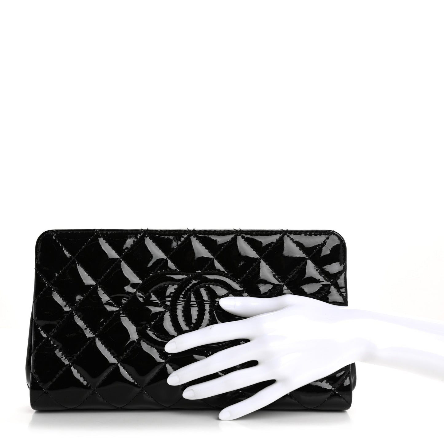 Patent CC Quilted Timeless Clutch Black