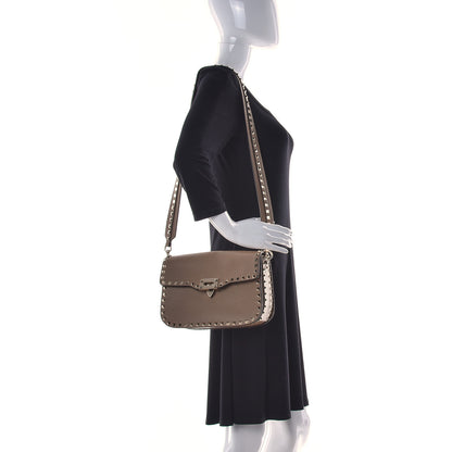 Valentino Garavani Pebbled Calfskin Medium Rockstud Flap Saddle Bag Nocciola 2 of 8