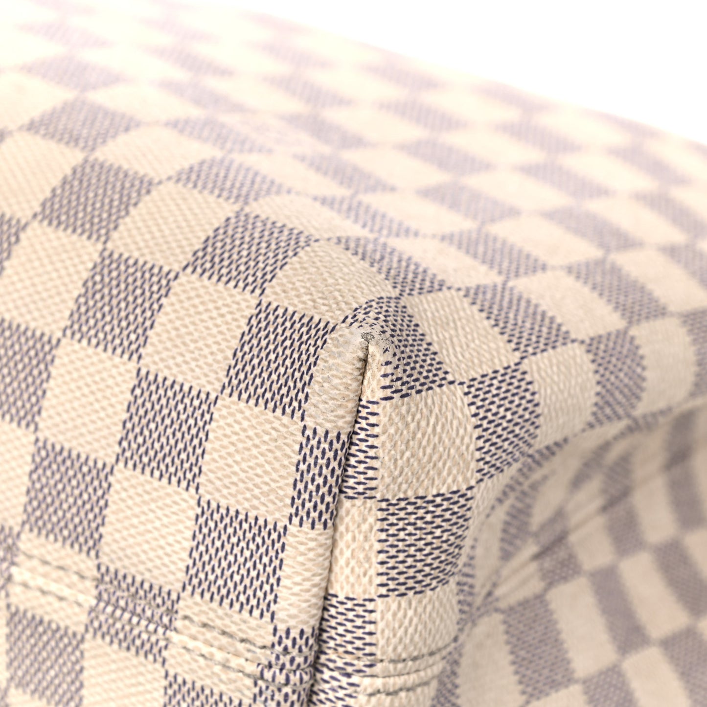 Damier Azur Graceful PM Beige
