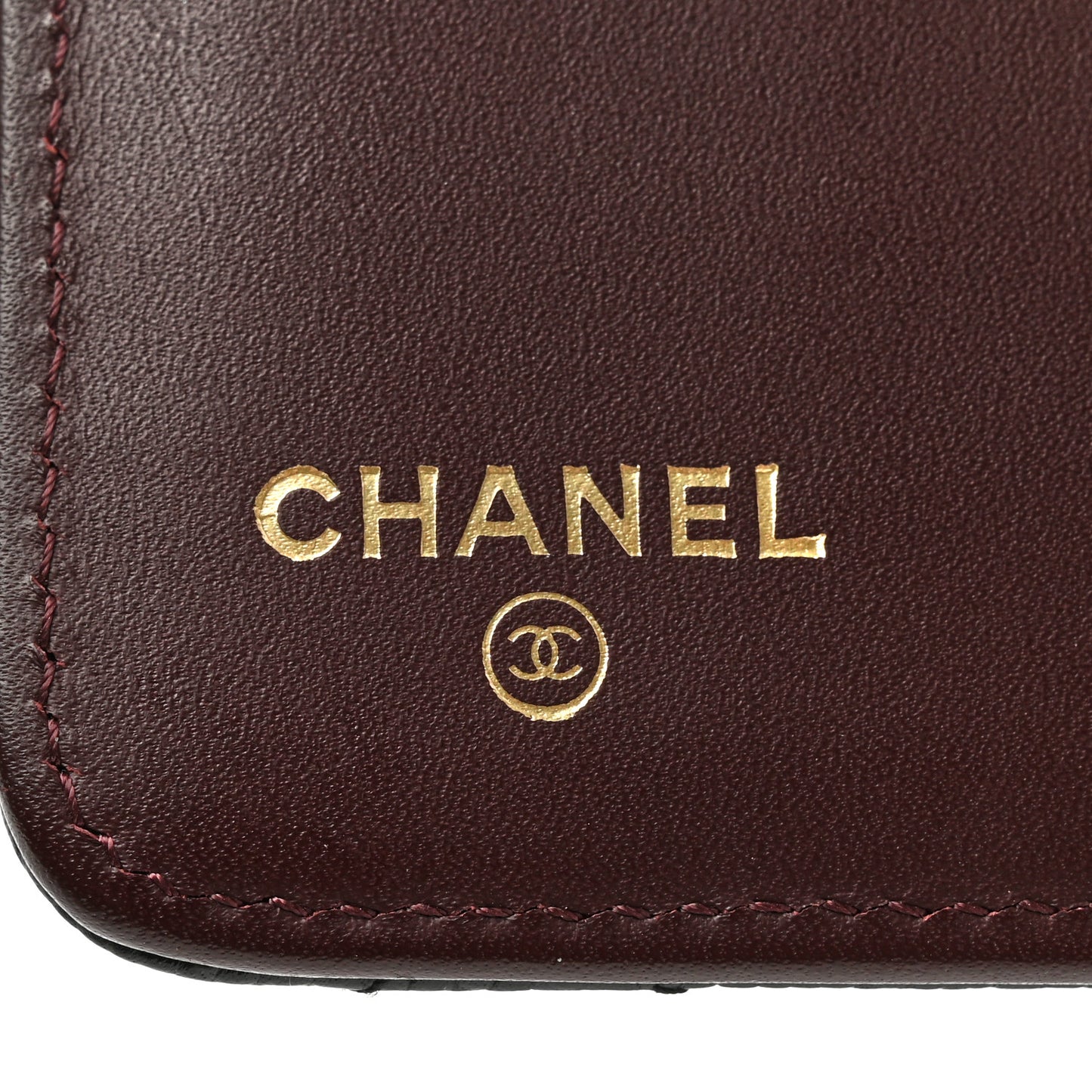 Caviar Quilted Zipped Pocket Wallet Black