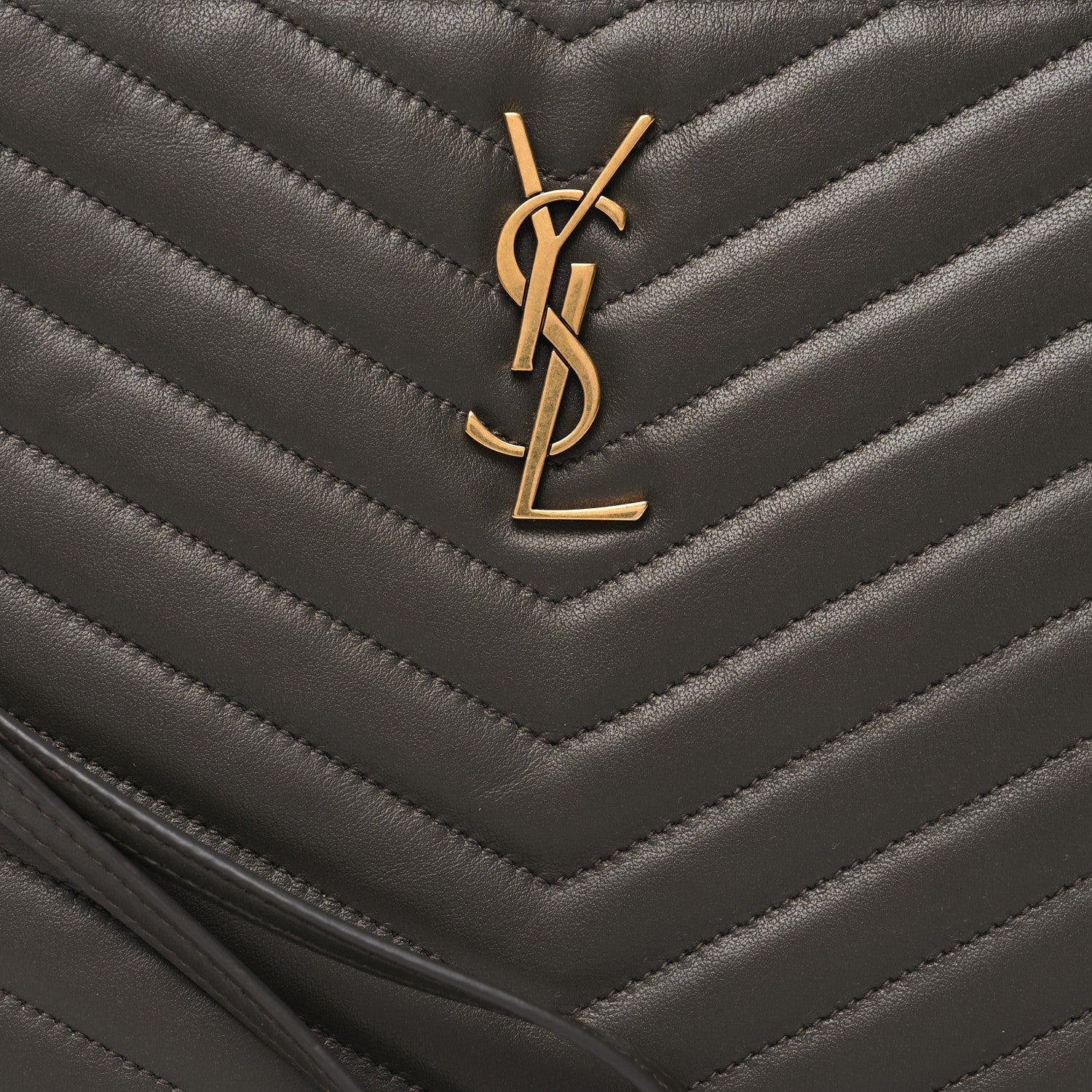 Saint Laurent Calfskin Matelasse Chevron Monogram A5 Wristlet Pebble 8 of 11