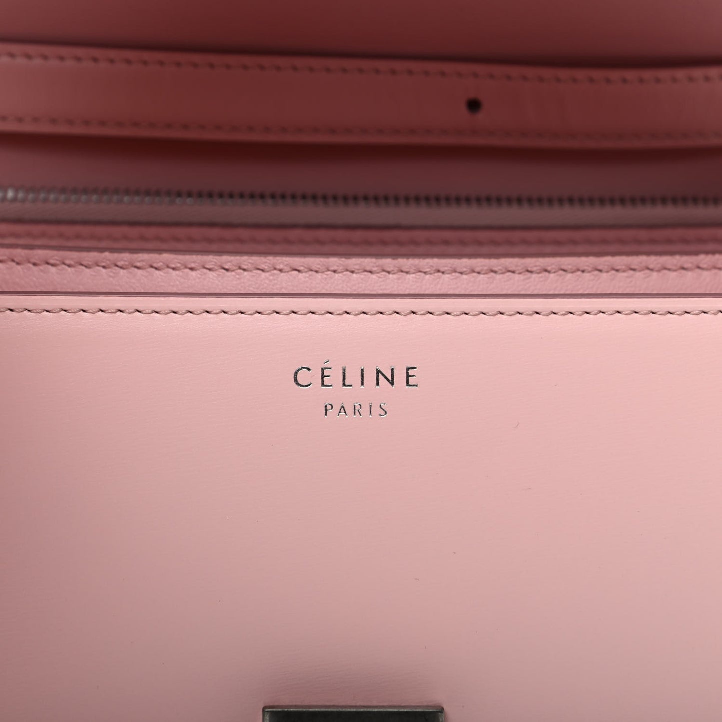 Box Calfskin Medium Classic Box Flap Bag Pink