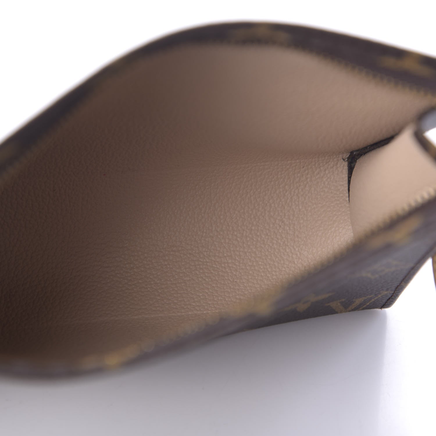 Louis Vuitton Monogram Toiletry Pouch 19 5 of 10