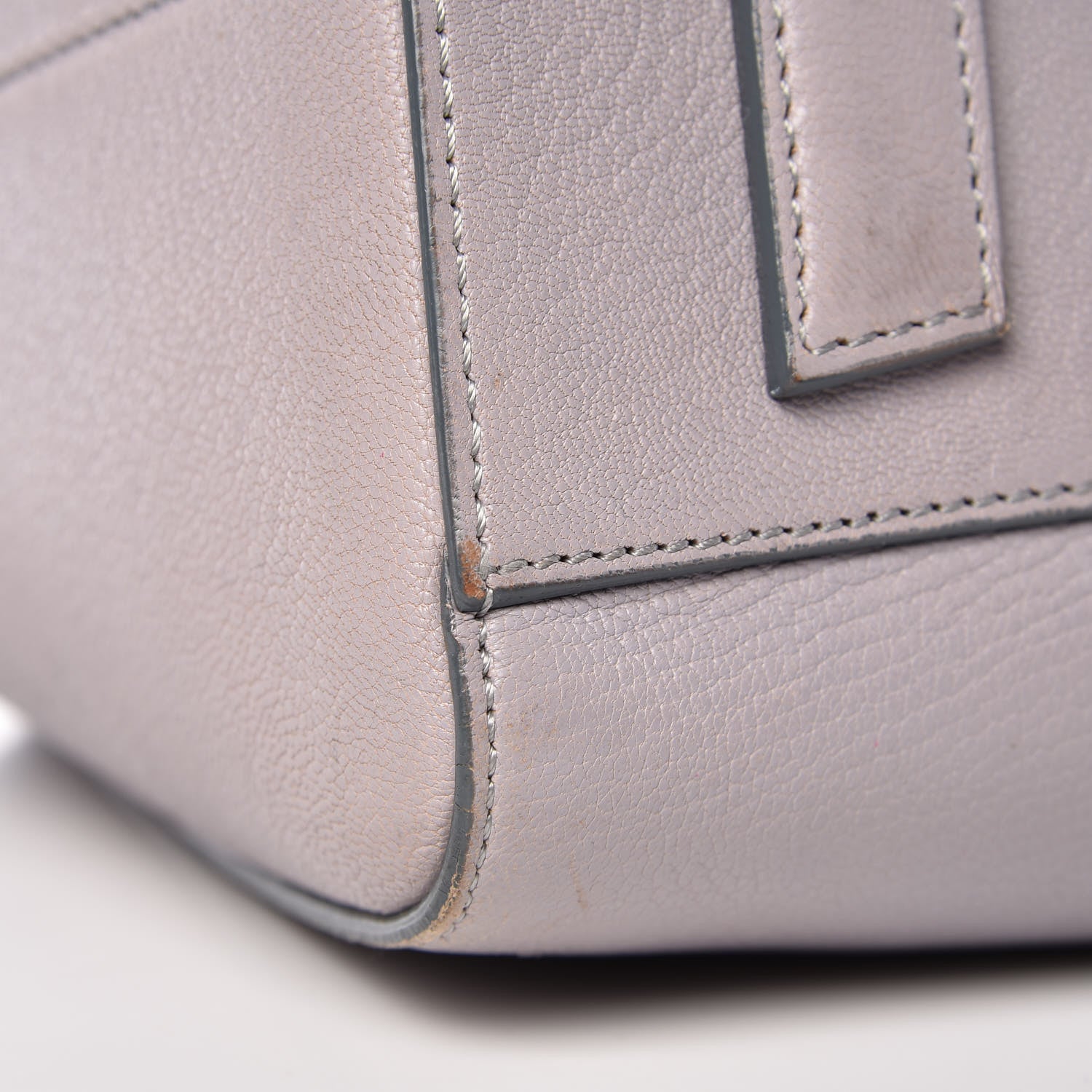 Givenchy Sugar Goatskin Medium Antigona Pearl Grey 23 of 49