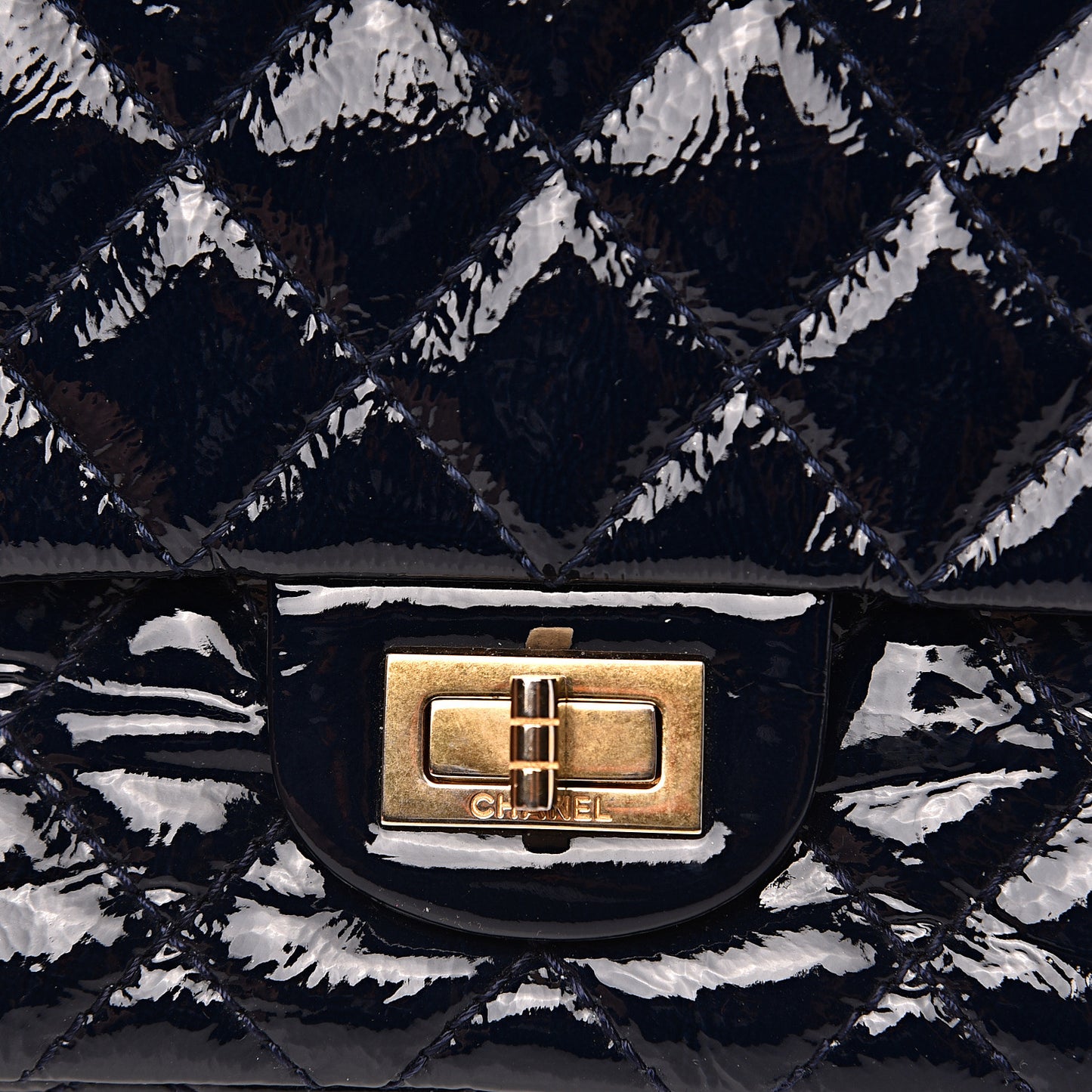 Distressed Patent Quilted 2.55 Reissue 226 Flap Navy