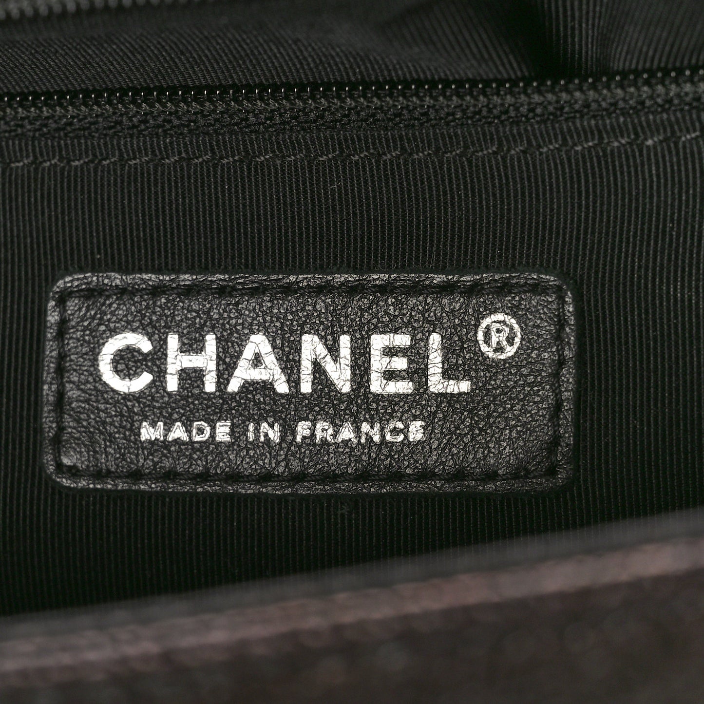 Caviar Quilted New Medium Boy Flap Black