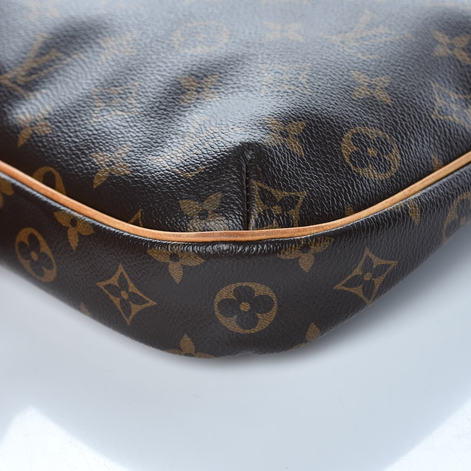 Louis Vuitton Monogram Odeon PM 9 of 13