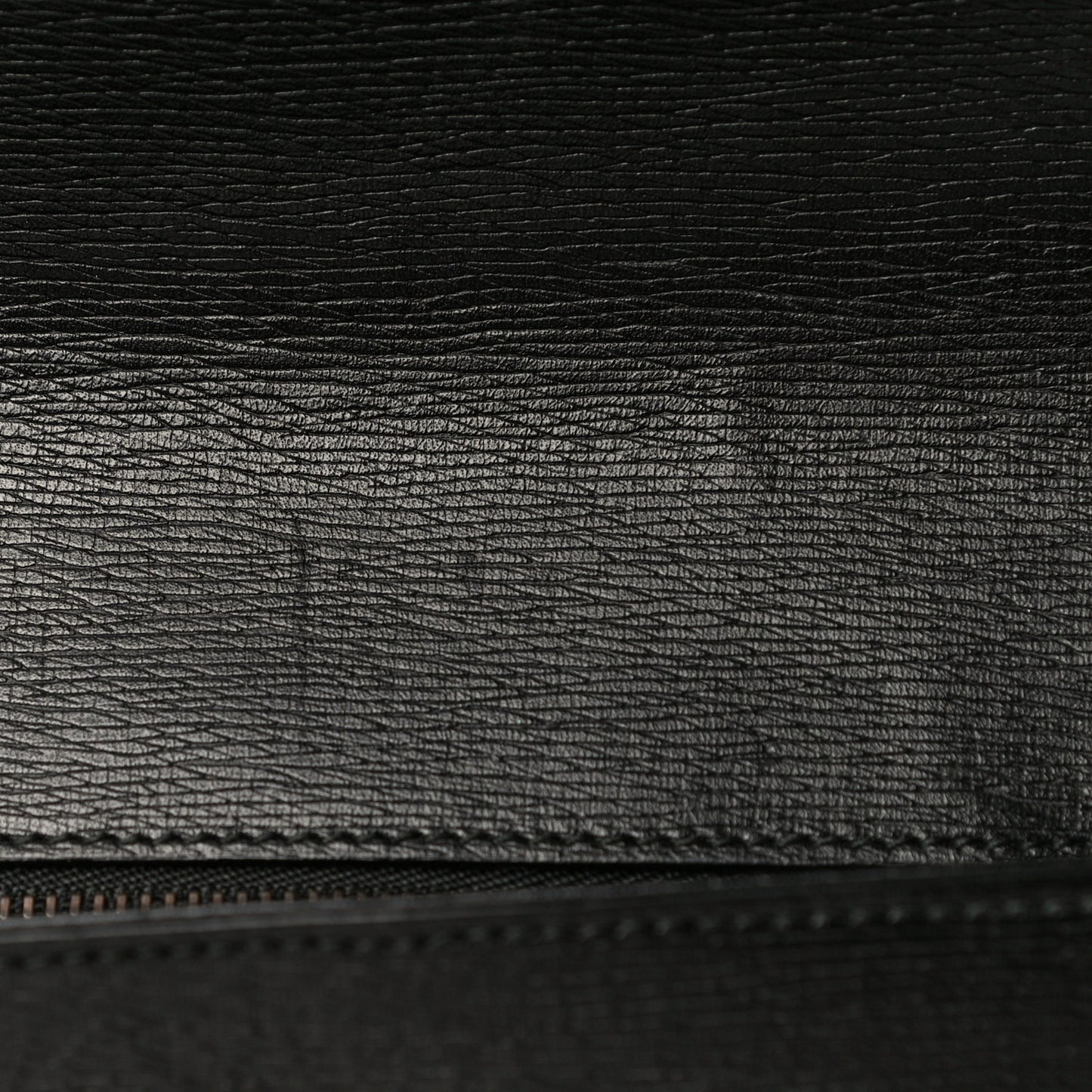 Calfskin Large Bright Bit Clutch Black