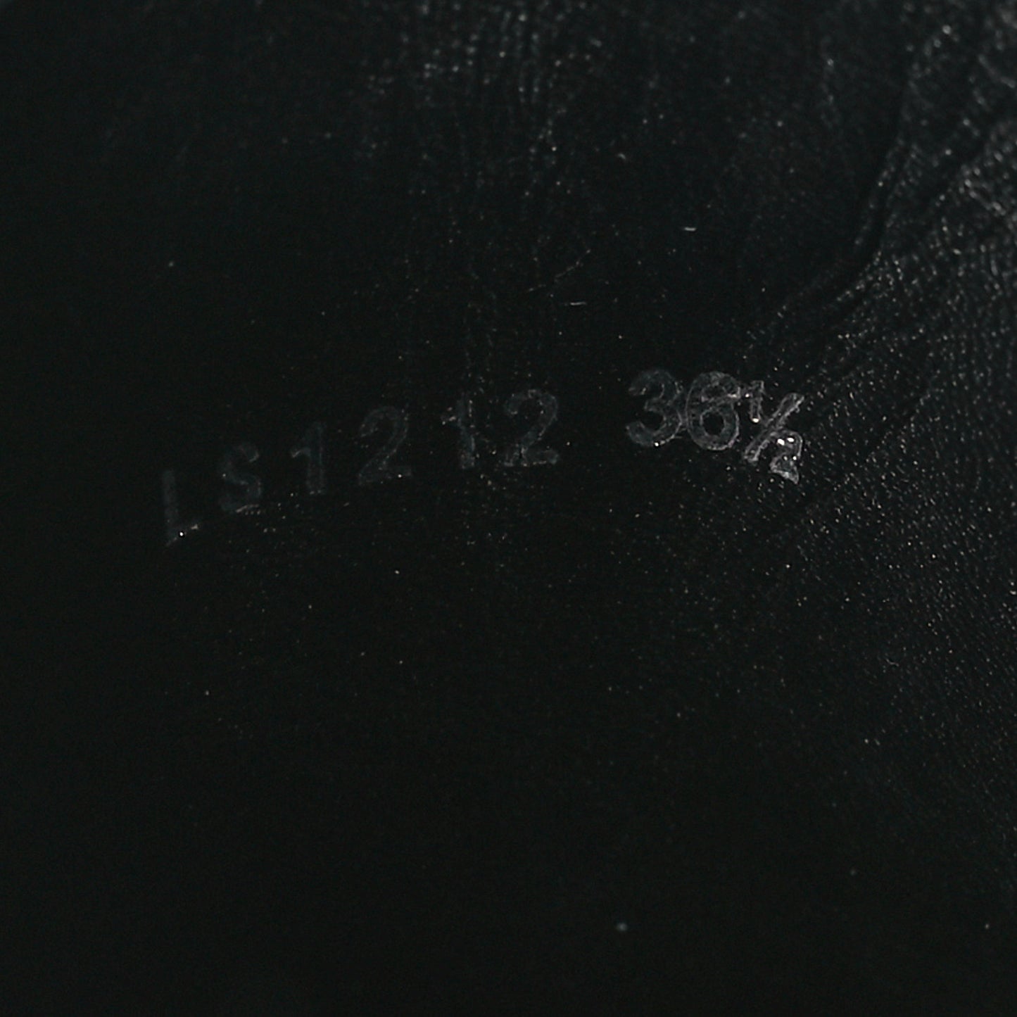 LV Beaubourge Ankle Boot 36.5 Black