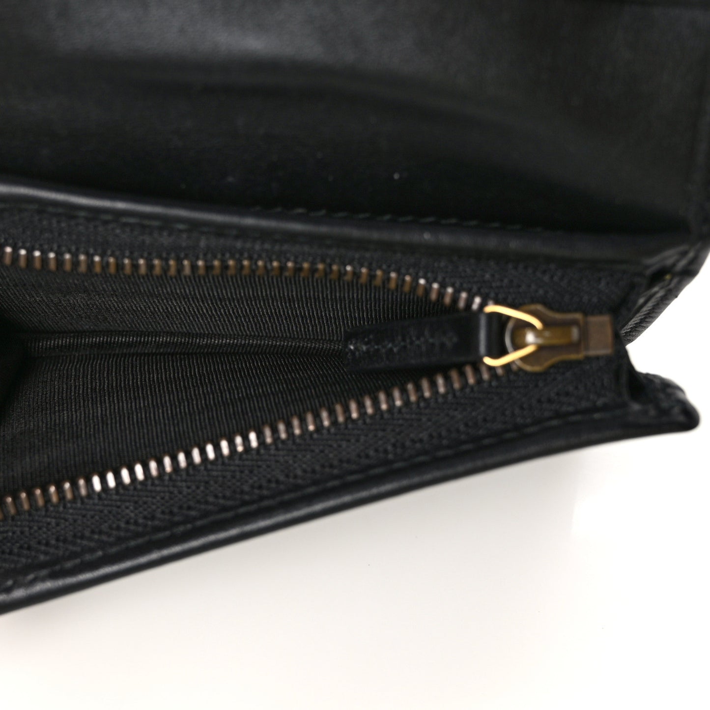 Calfskin Matelasse GG Marmont Card Case Wallet Black