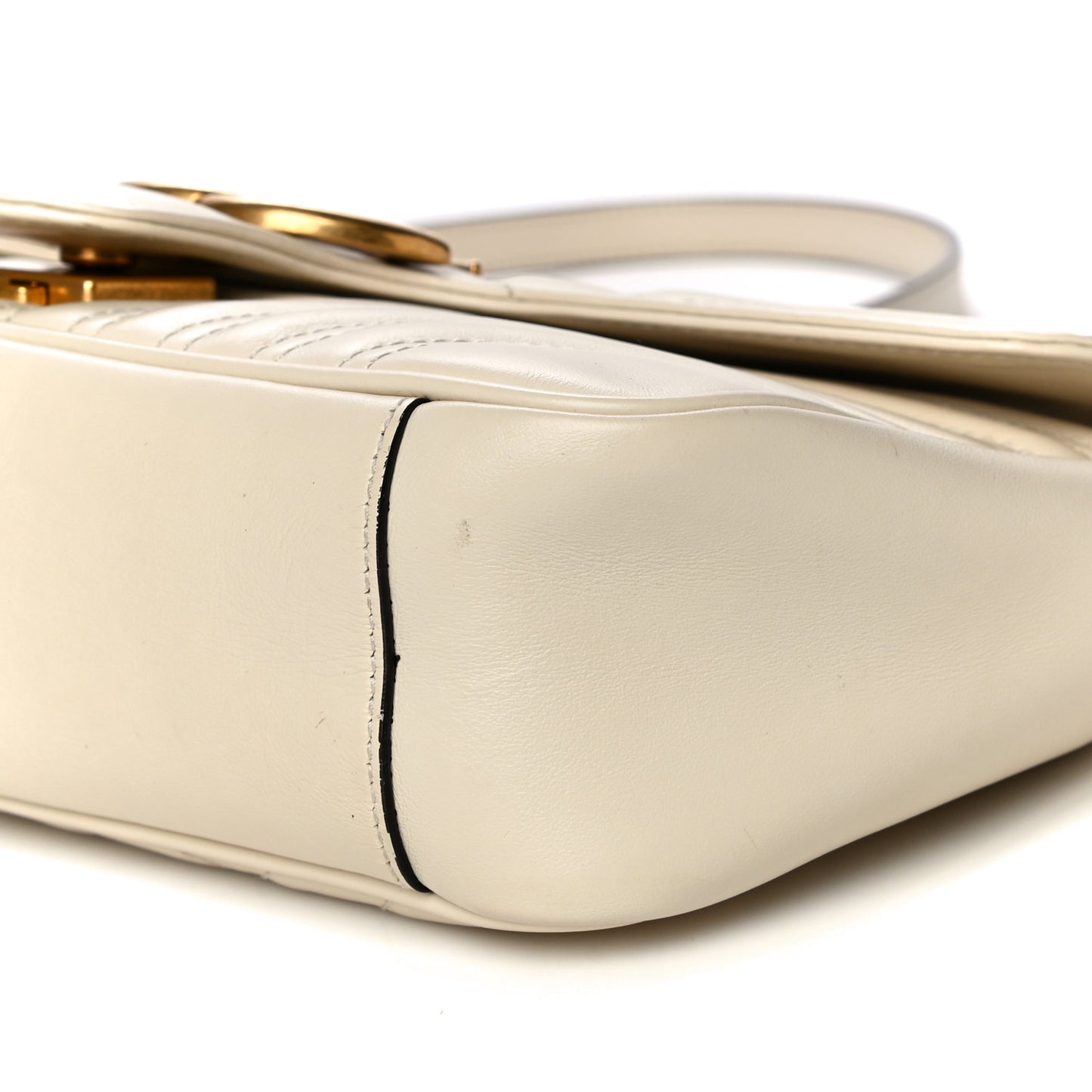 Calfskin Matelasse Small GG Marmont Shoulder Bag White