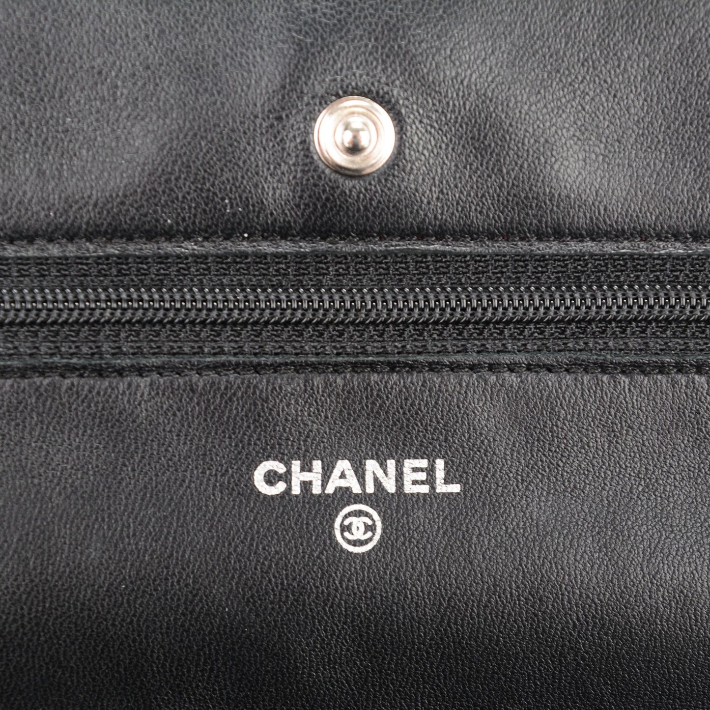 Lambskin Quilted Wallet On Chain WOC Black