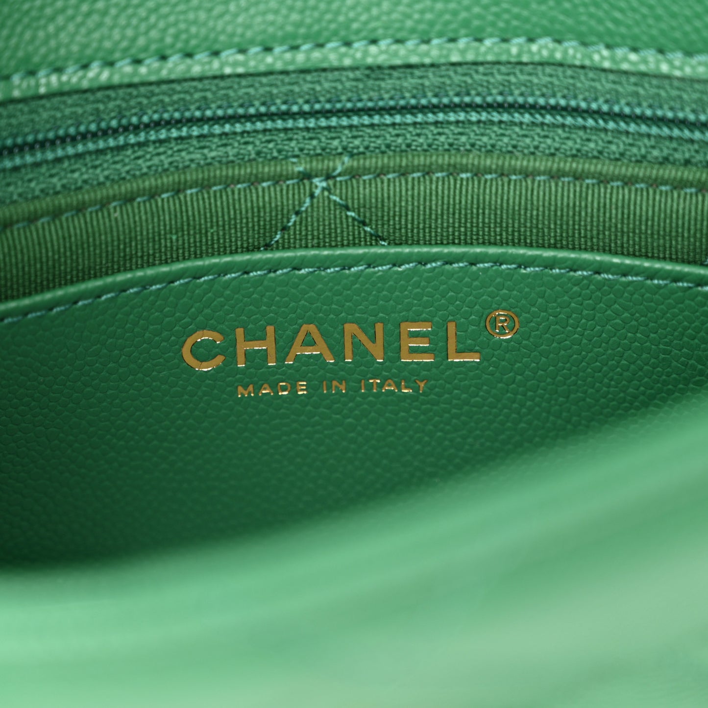 Caviar Quilted Mini CC Flap Green