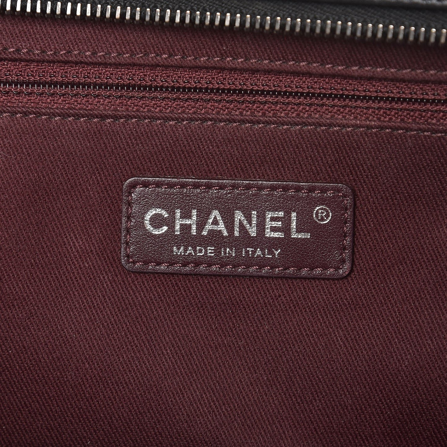 Calfskin Quilted Jumbo Coco Sporran Flap Black