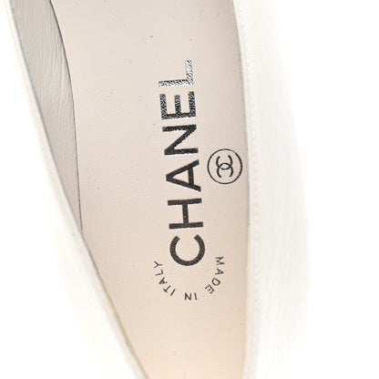 Chanel Shiny Lambskin Grosgrain Pearl Mary Janes Flats 38 White Black 8 of 10