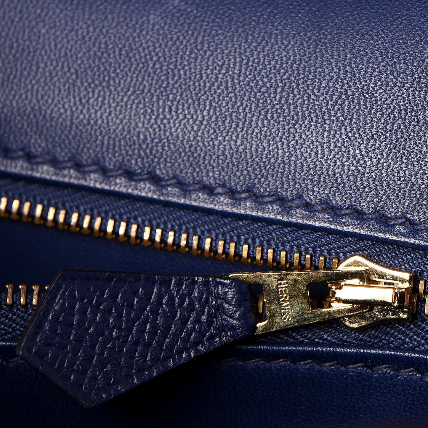 Epsom Constance 24 Bleu Saphir