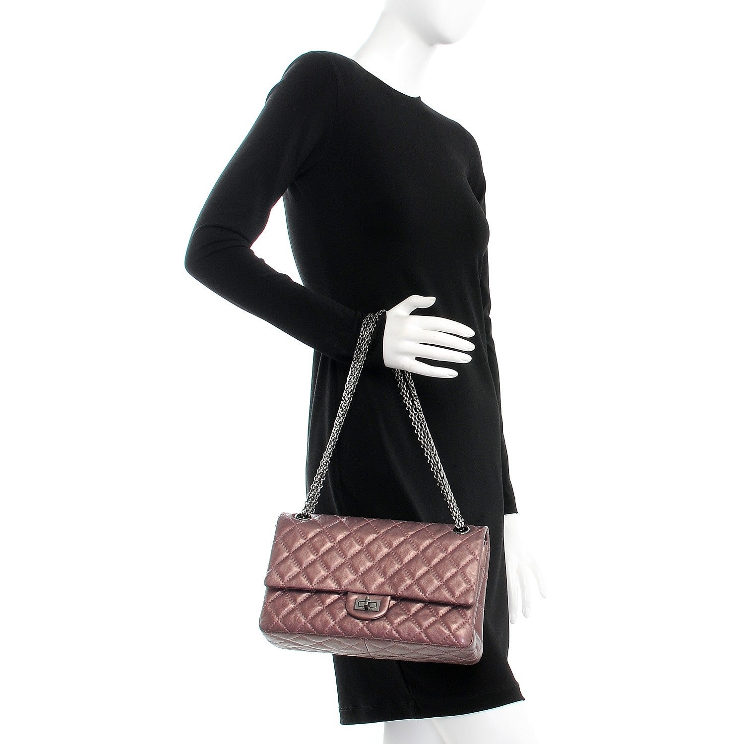 Chanel Metallic Aged Calfskin Quilted 2.55 Reissue 226 Flap Rose Fonce 2 of 9