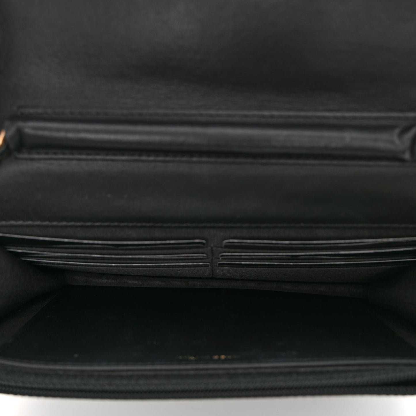 Caviar Quilted Boy Wallet On Chain WOC Black
