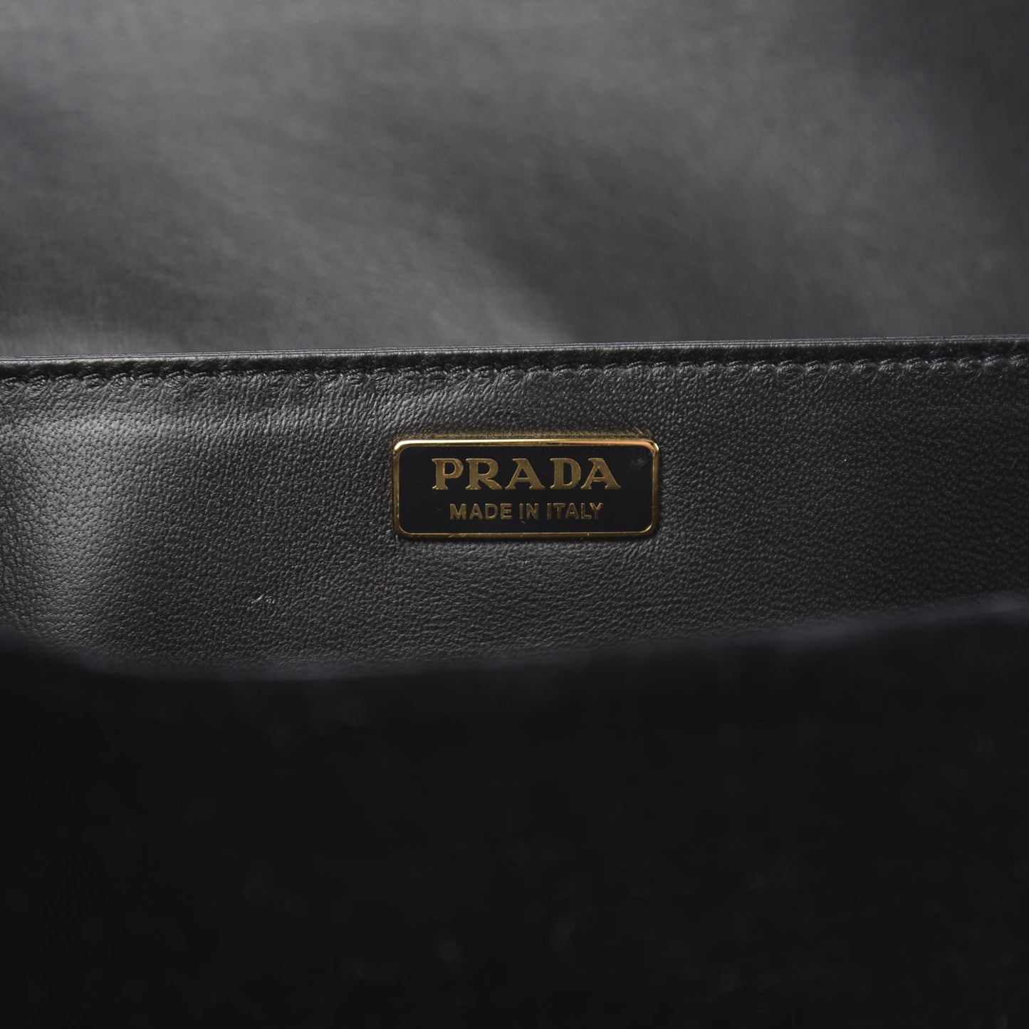 Velvet City Calfskin Cahier Bag Black
