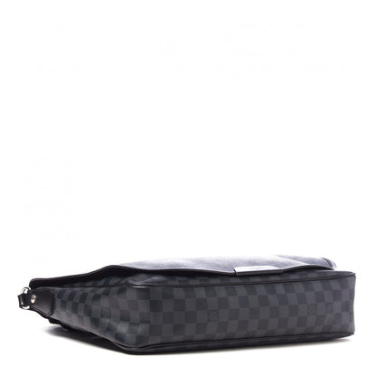 Louis Vuitton Damier Graphite Daniel MM 3 of 9