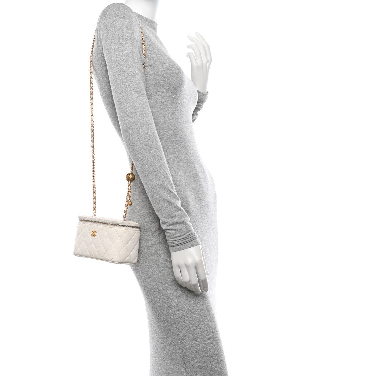 Chanel Lambskin Quilted Pearl Crush Small Vanity Case With Chain White 2 of 13