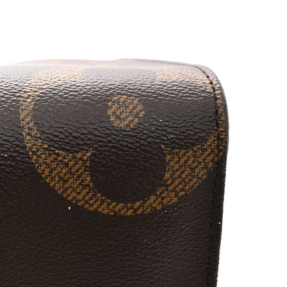 Louis Vuitton Reverse Monogram Giant Onthego MM 13 of 15