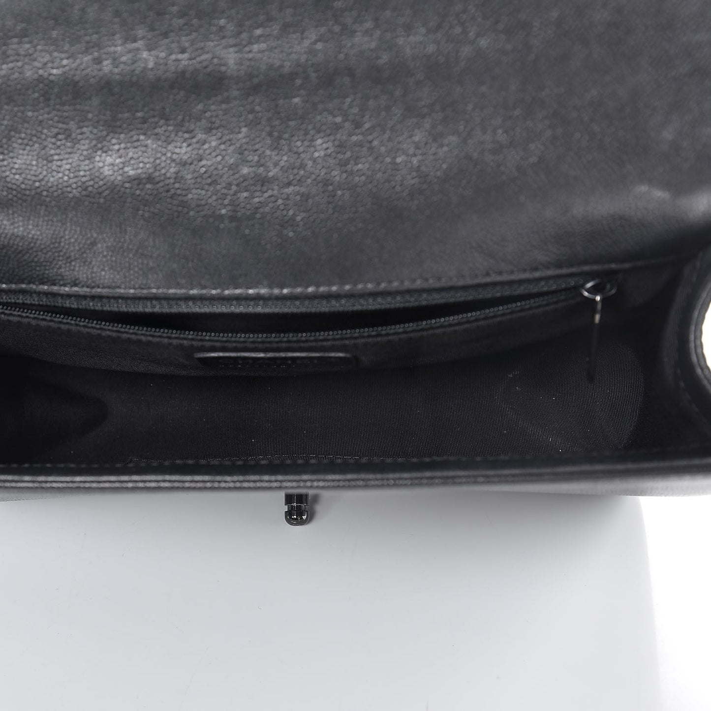 Caviar Quilted New Medium Boy Flap So Black