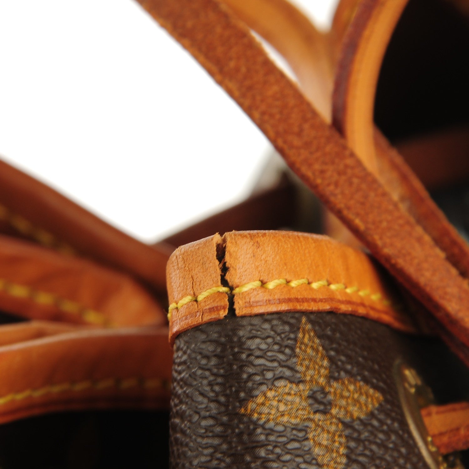 Louis Vuitton Monogram Petit Noe 3 of 11