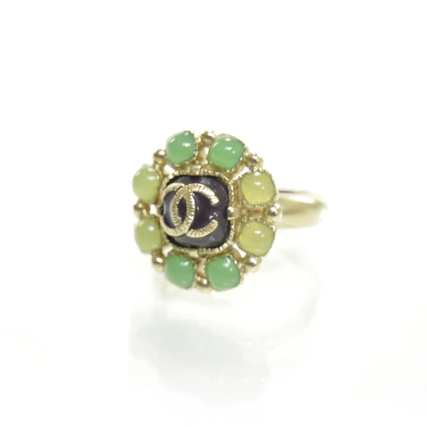 CC Cabochon Ring 6.5 Green and Gold