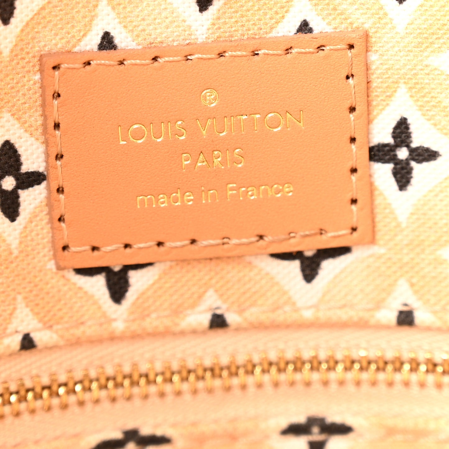 Monogram Giant By The Pool 2.0 Onthego MM Beige