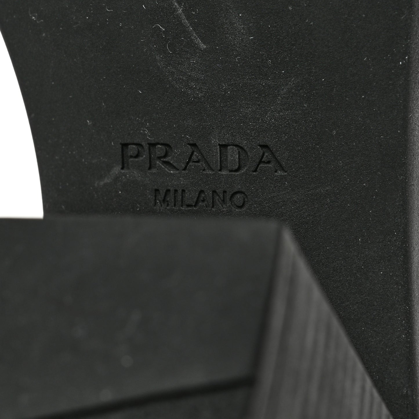Spazzolato Metal Triangle Logo 85mm Loafers 38 Black