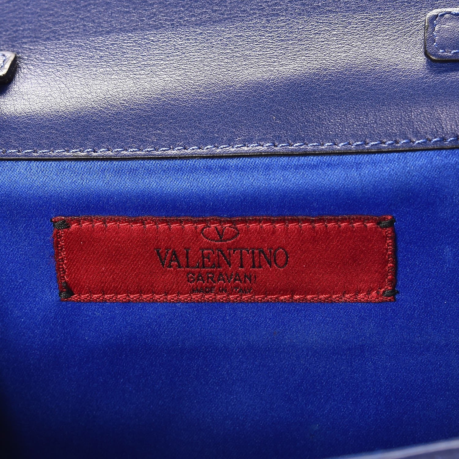 Valentino Garavani Vitello Rockstud Wallet on Chain Blue 6 of 6