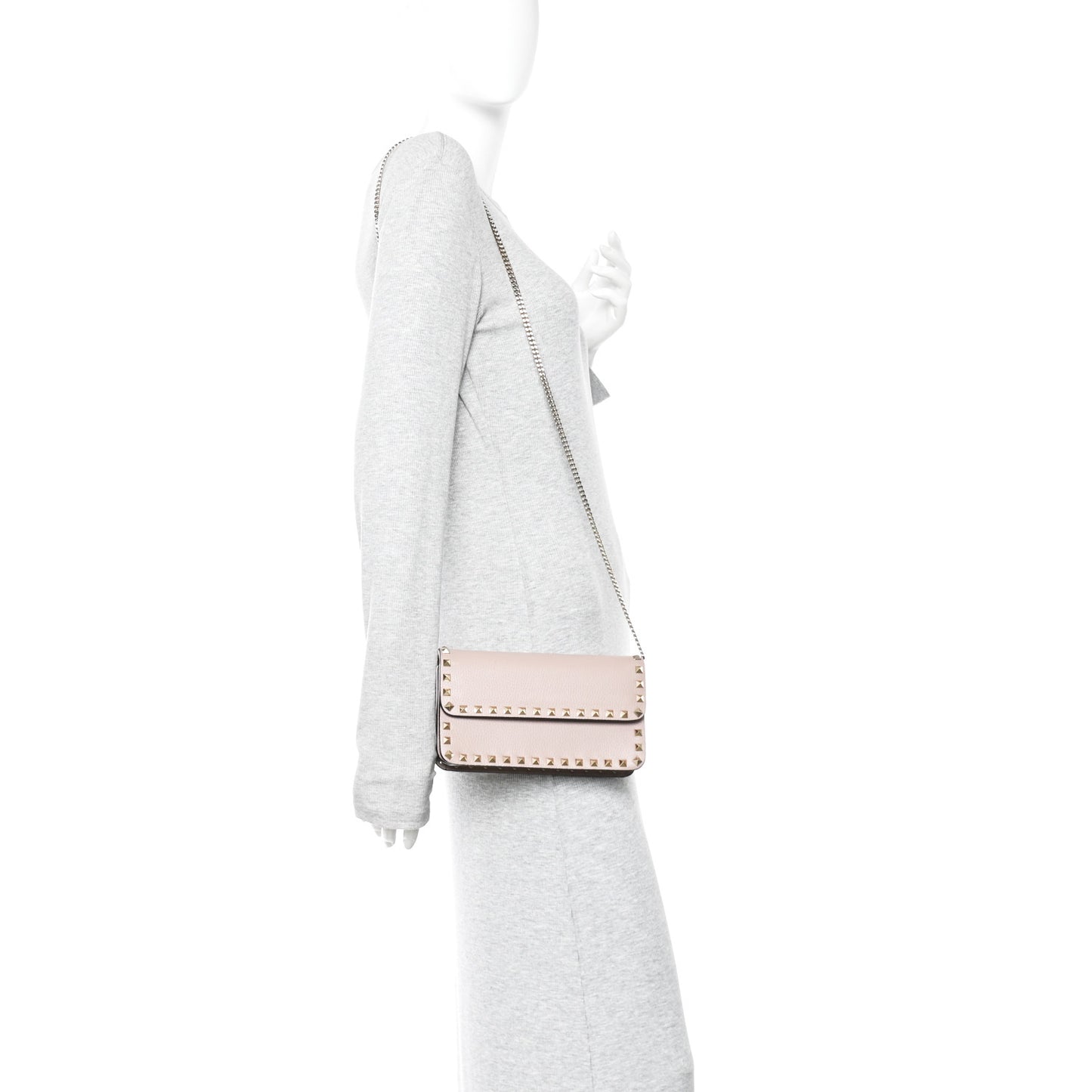 Pebbled Calfskin Rockstud Flap Wallet On Chain Poudre