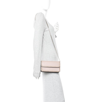 Valentino Garavani Pebbled Calfskin Rockstud Flap Wallet On Chain Poudre 2 of 10