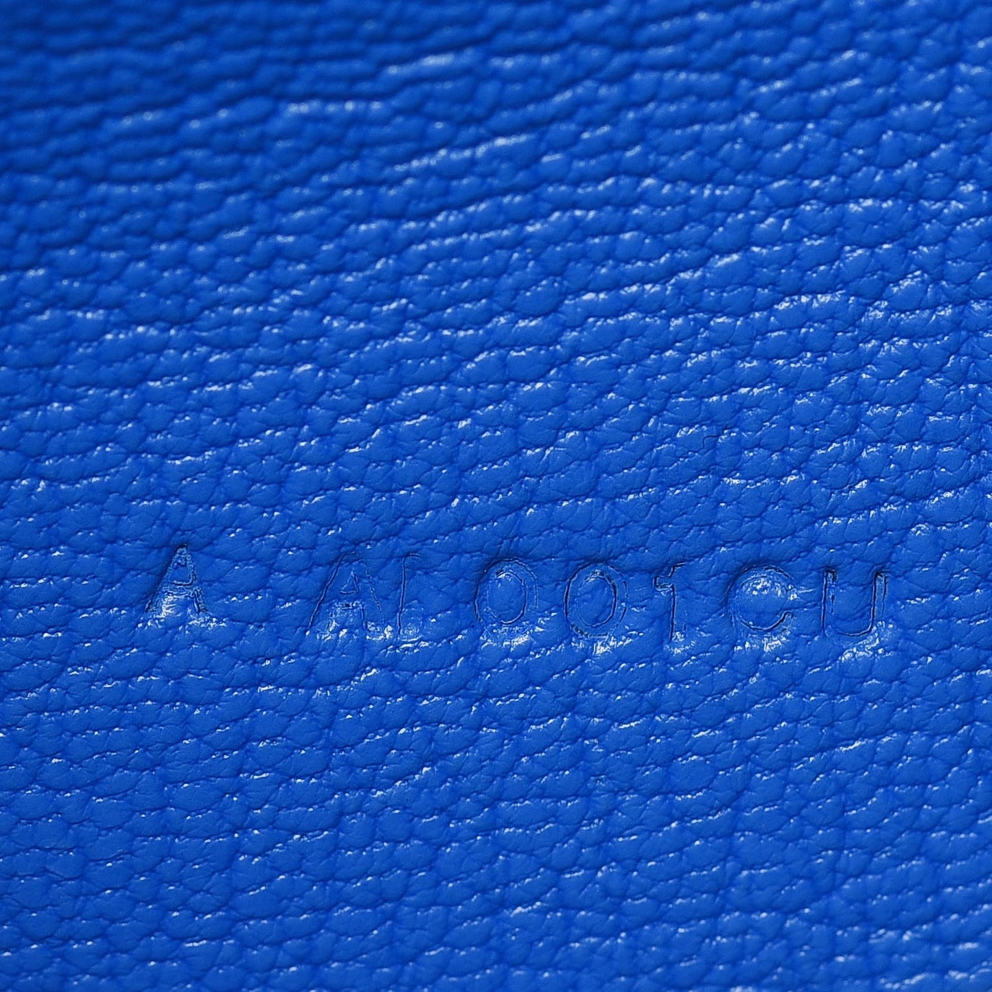Chevre Mysore Medium Kelly Wallet Bleu Hydra