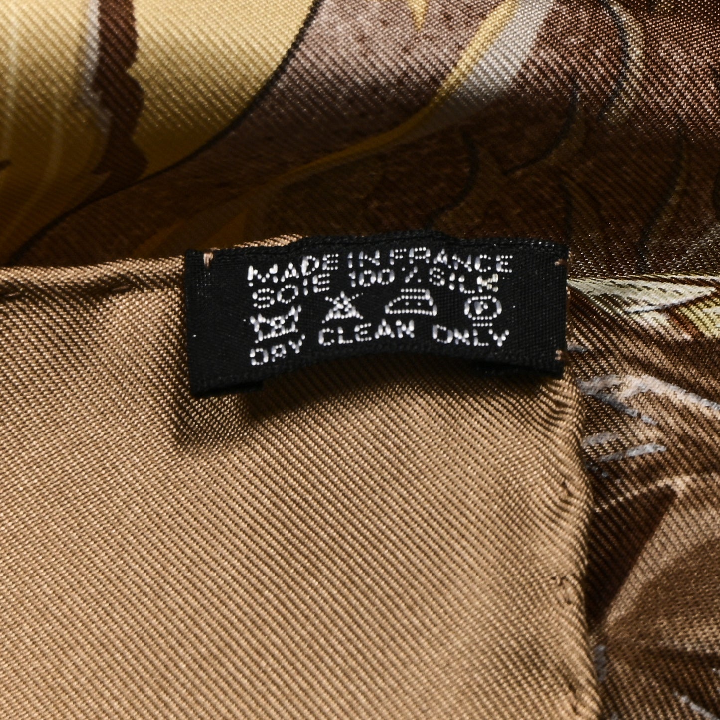 Silk Libres Comme L'Ange Scarf 90 Beige