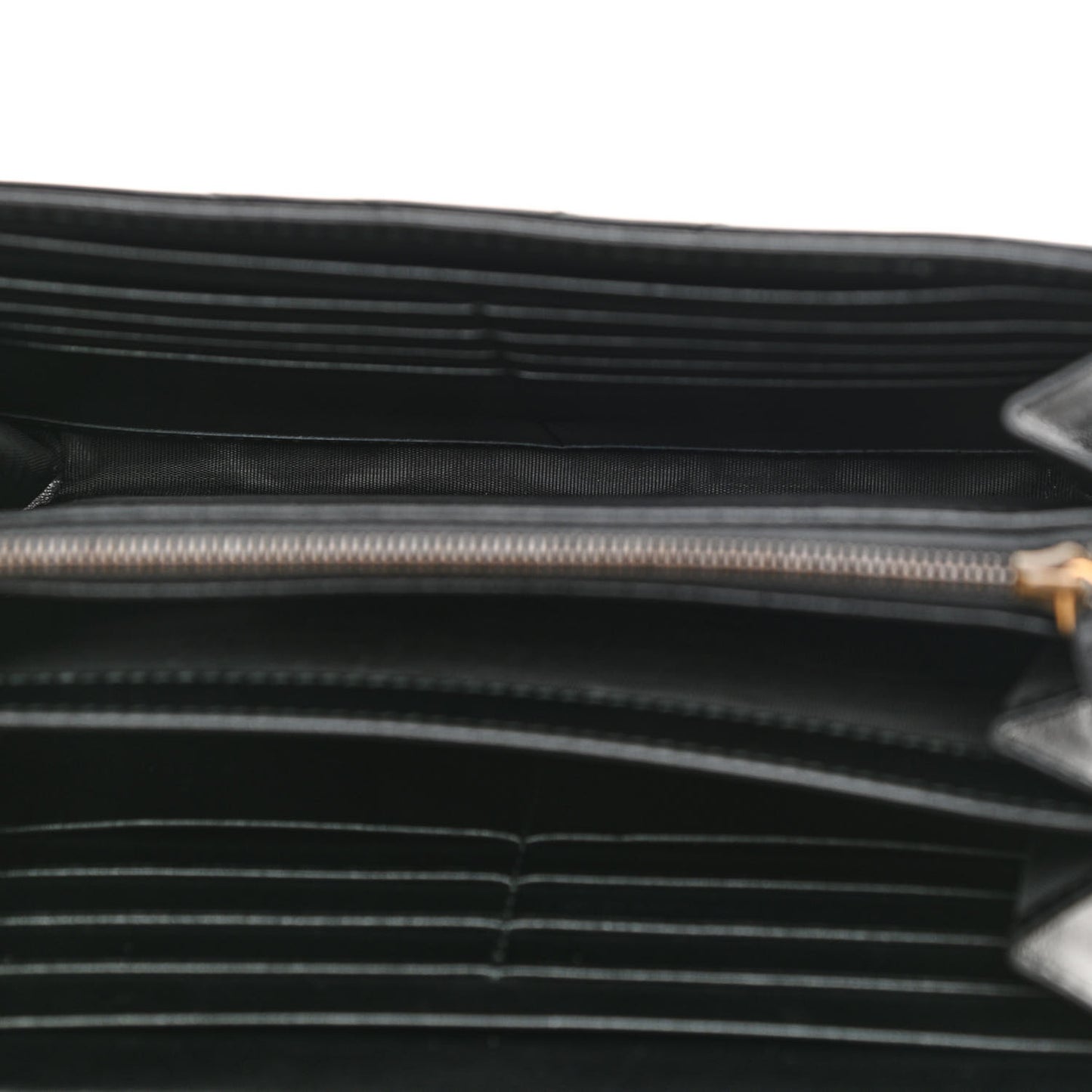 Calfskin Matelasse GG Marmont Chain Wallet Black