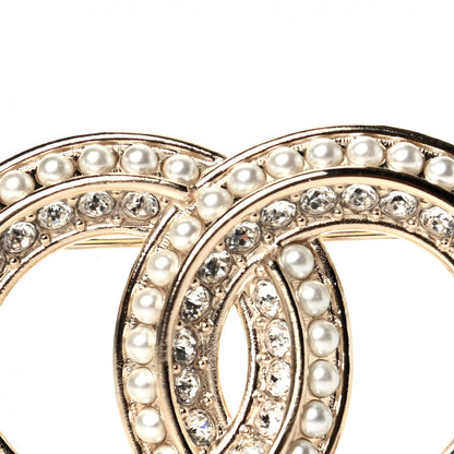 Chanel Pearl Crystal Queen of France CC Brooch Gold 4 of 5