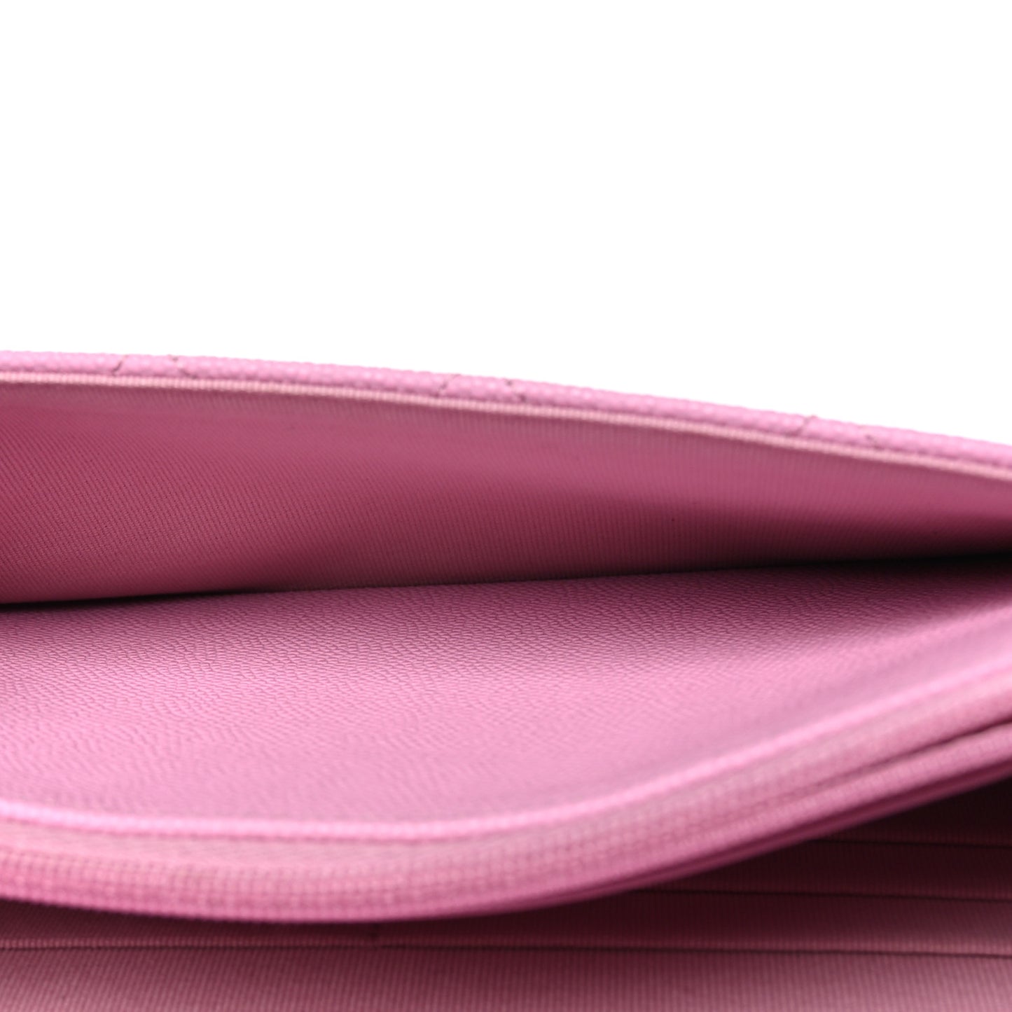 Caviar Quilted Wallet On Chain WOC Pink
