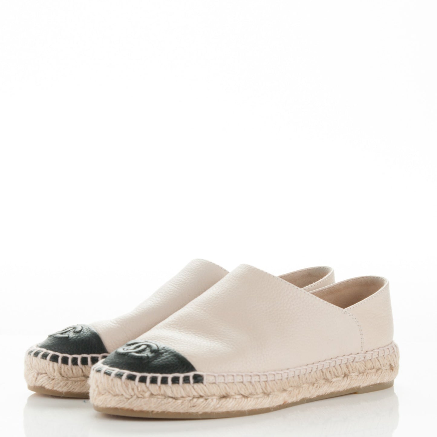 Grained Calfskin CC Espadrilles 35 Beige Black