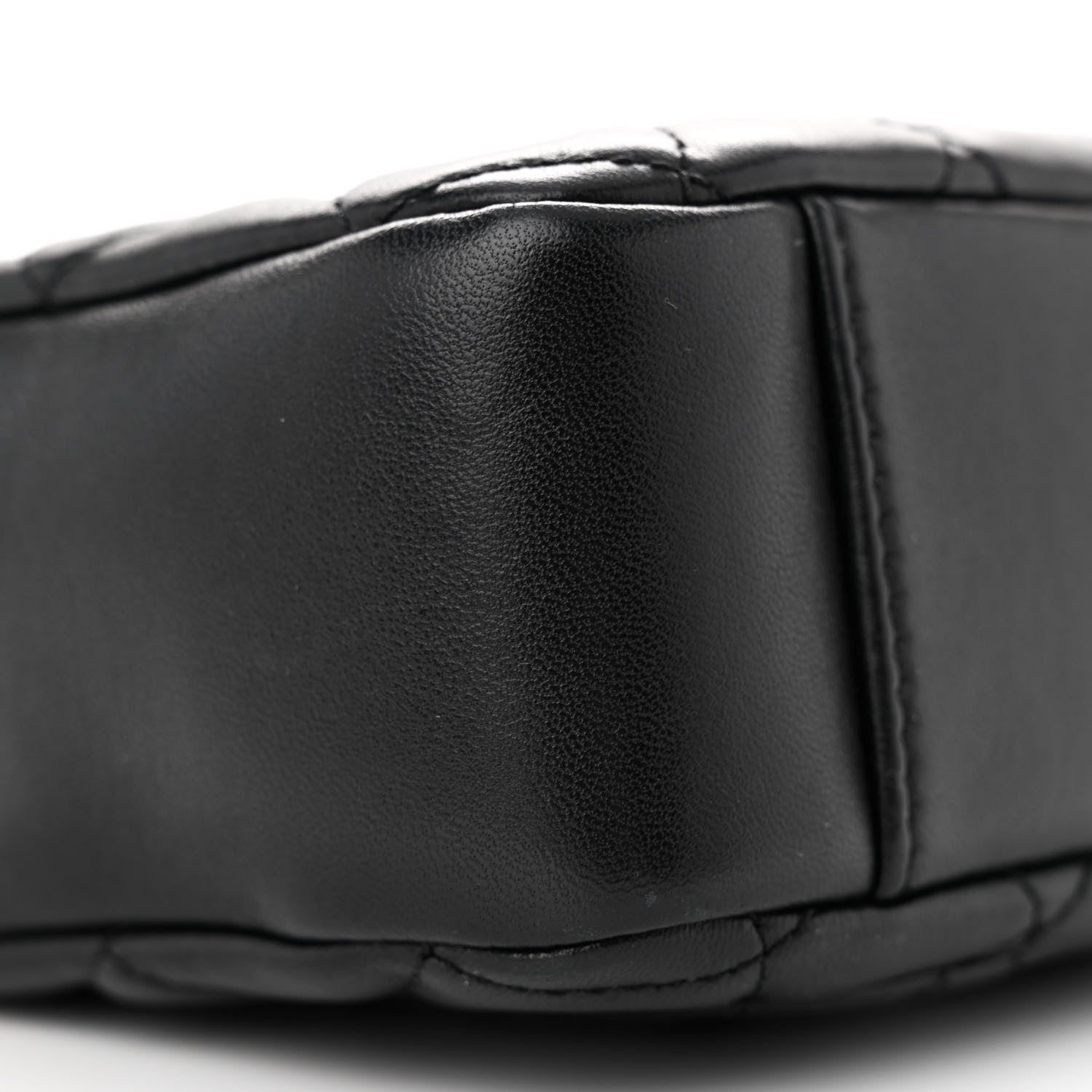 Chanel Lambskin Quilted CC Pearl Crush Camera Case Black 9 of 10