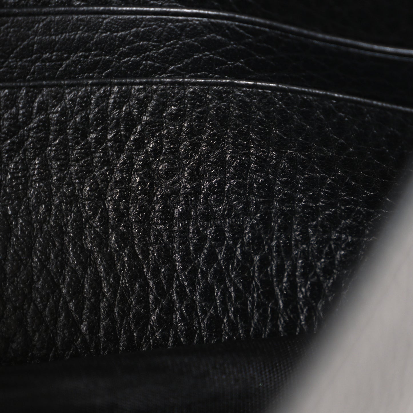 Dollar Calfskin Interlocking G Chain Wallet Black
