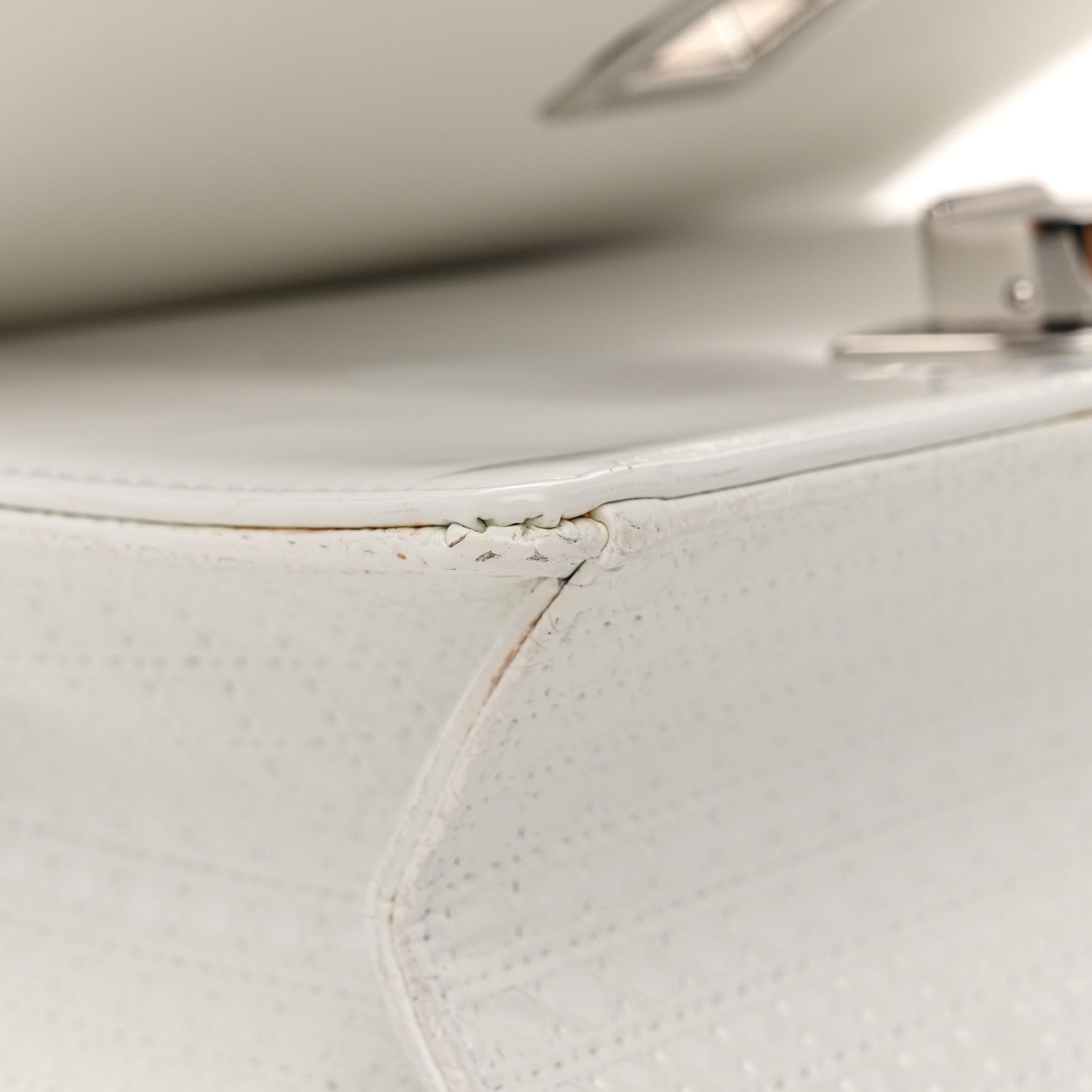 Christian Dior Patent Micro-Cannage Small Diorama Flap Bag White 17 of 18