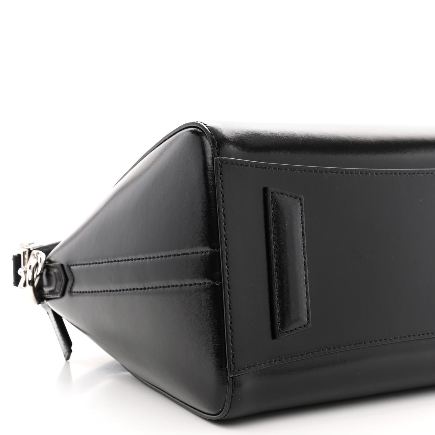 Shiny Lord Calfskin Small Antigona Black