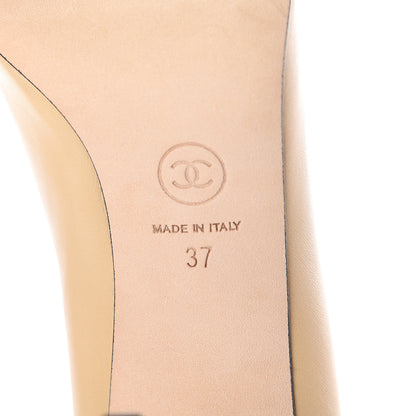 Chanel Lambskin Grosgrain Cap Toe CC Pumps 37 Beige Black 6 of 7