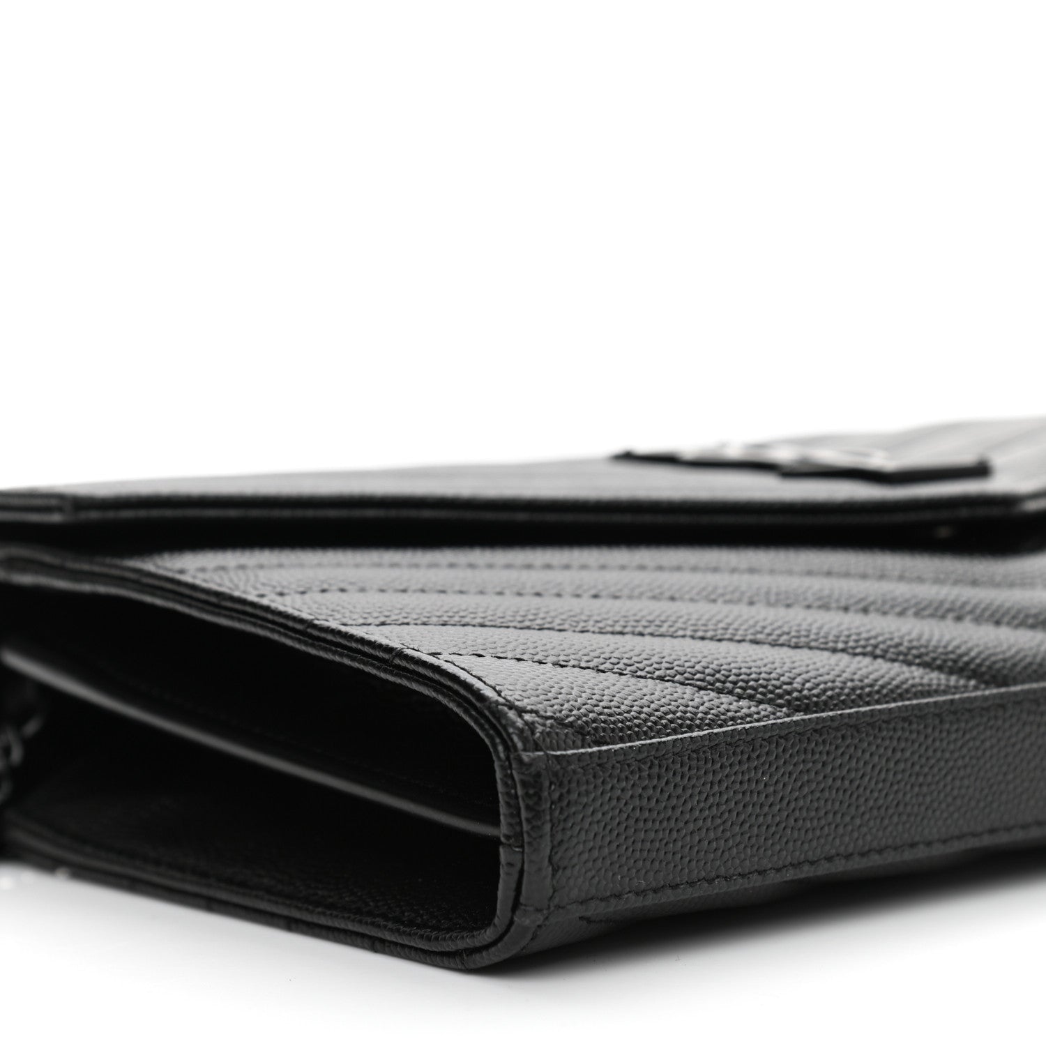 Saint Laurent Grain De Poudre Matelasse Chevron Monogram Monochrome Chain Wallet Black 5 of 10