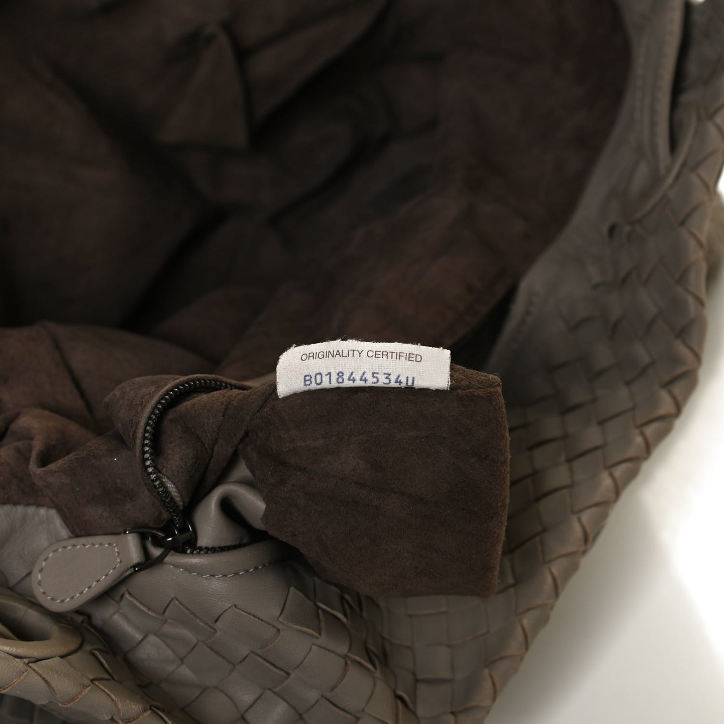 Nappa Intrecciato Medium Garda Bag Fume